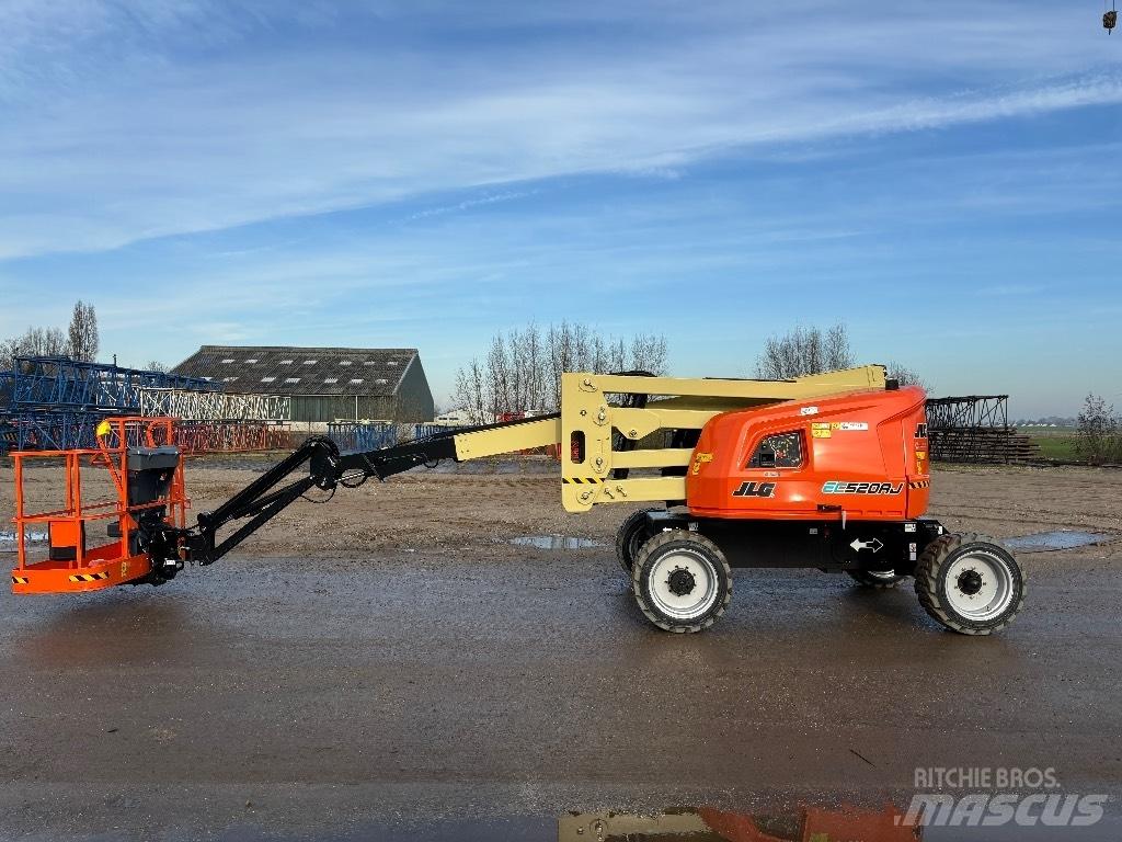 JLG EC 520 AJ Колінчаті підйомники