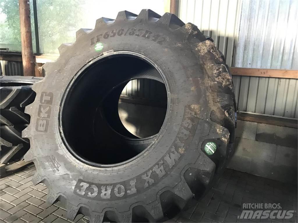 BKT 650/85R42 IF Колеса