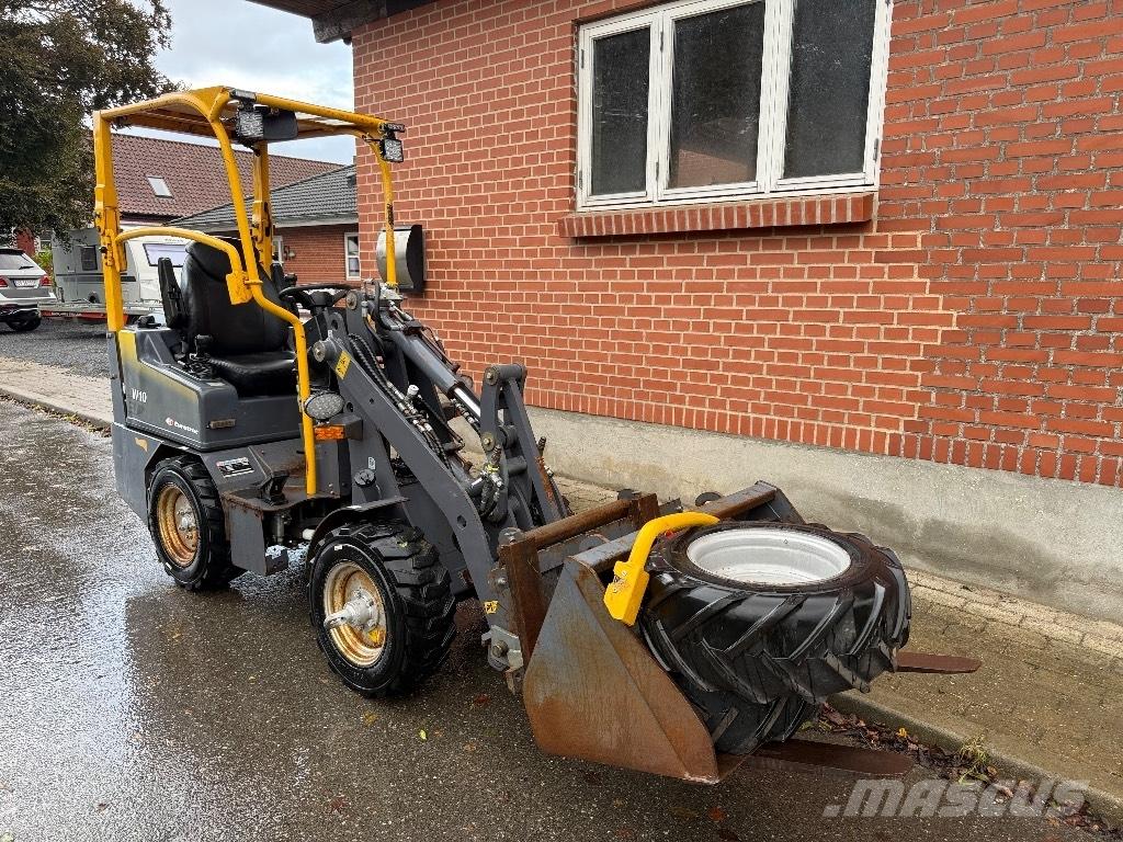 Eurotrac W10 Фронтальні навантажувачі