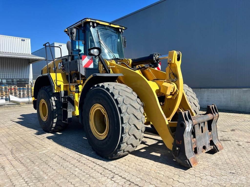 CAT 966-14 Фронтальні навантажувачі