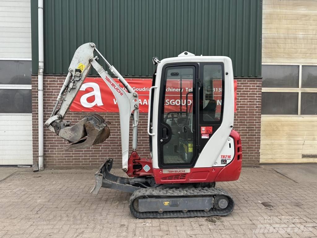 Takeuchi TB216 Міні-екскаватори < 7т