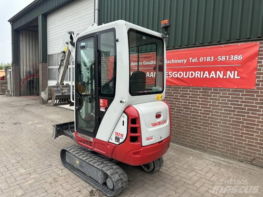 Takeuchi TB216 Міні-екскаватори < 7т