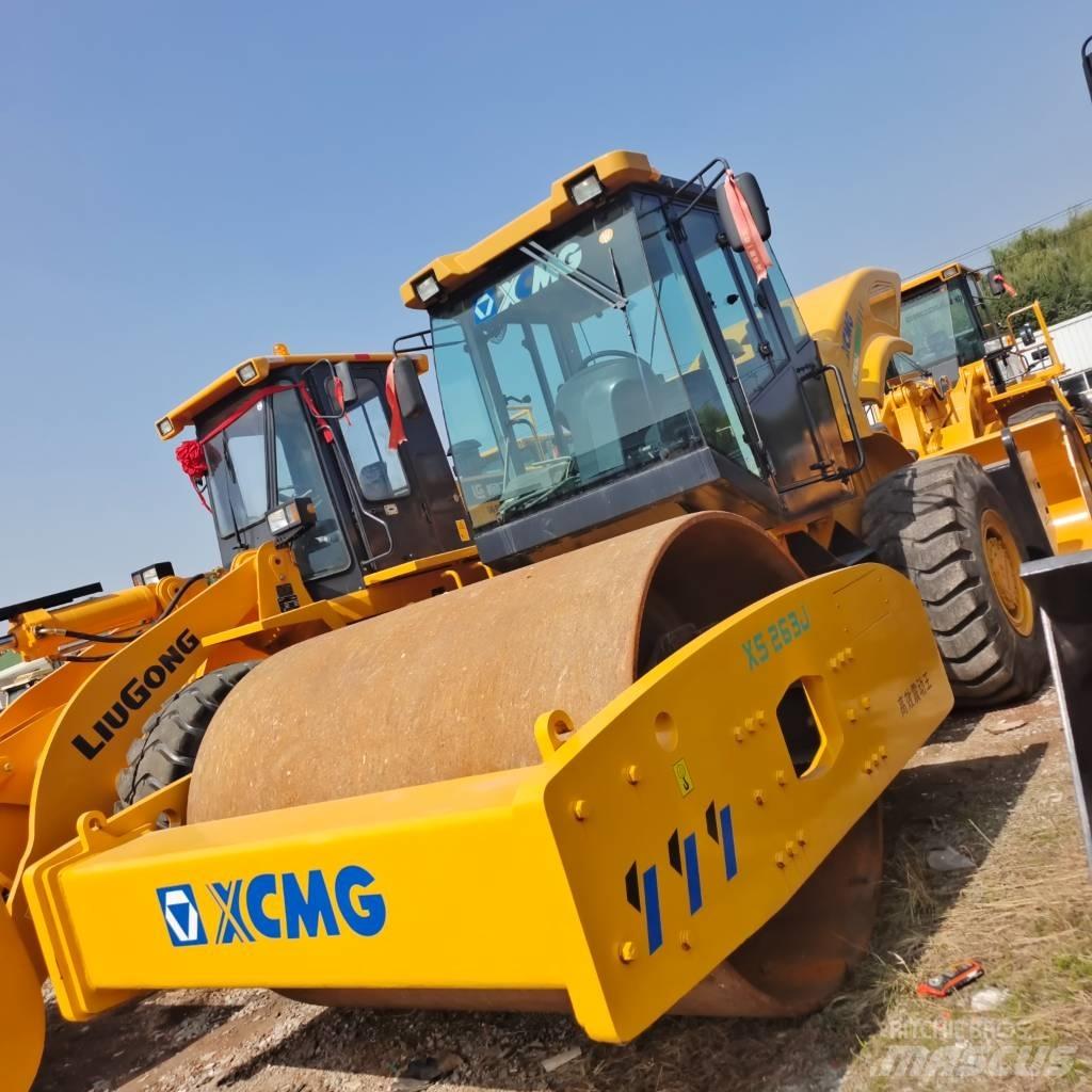 XCMG XS263J Грунтові котки