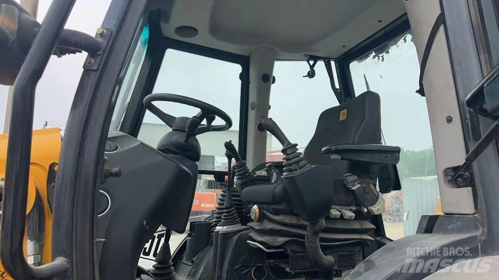JCB 3CX Екскаватори-навантажувачі