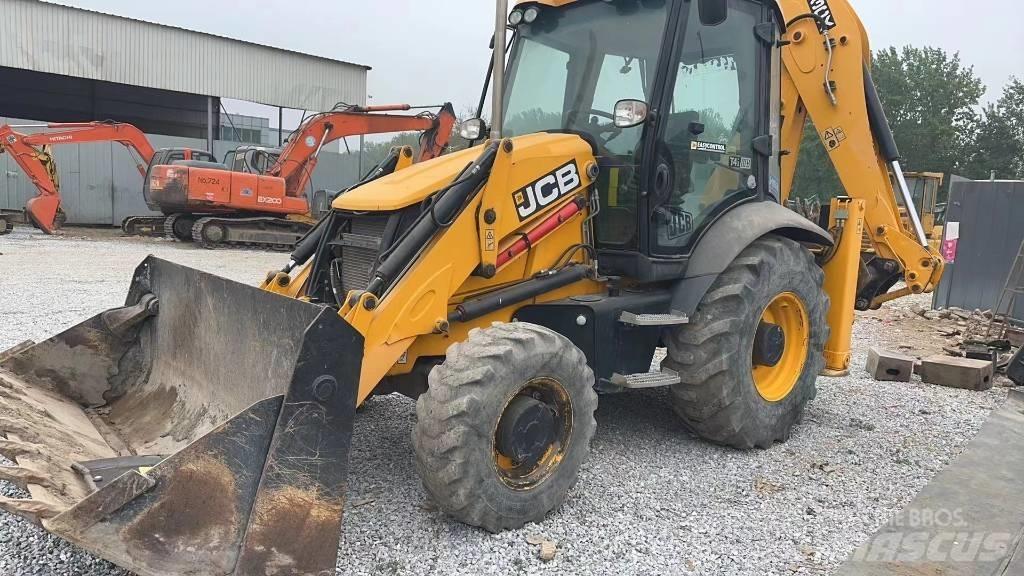 JCB 3CX Екскаватори-навантажувачі