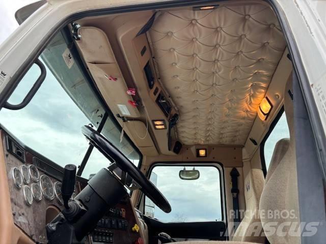 Western Star W 4700 Вантажівки / спеціальні