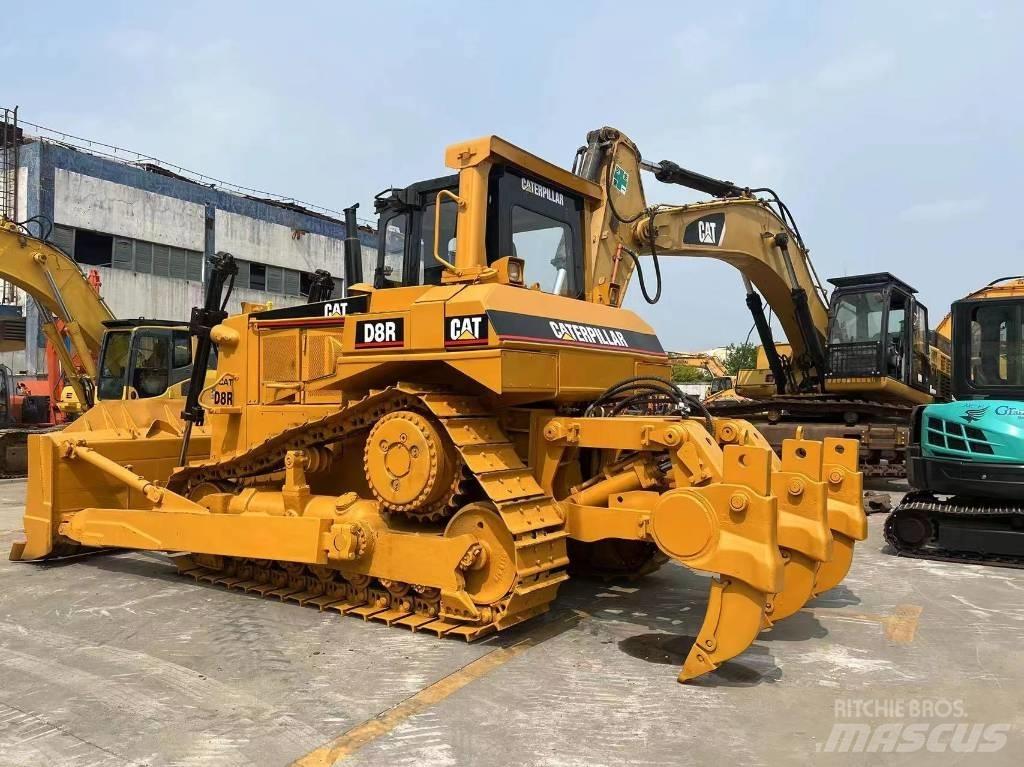 CAT D 8 R XL Грейдери