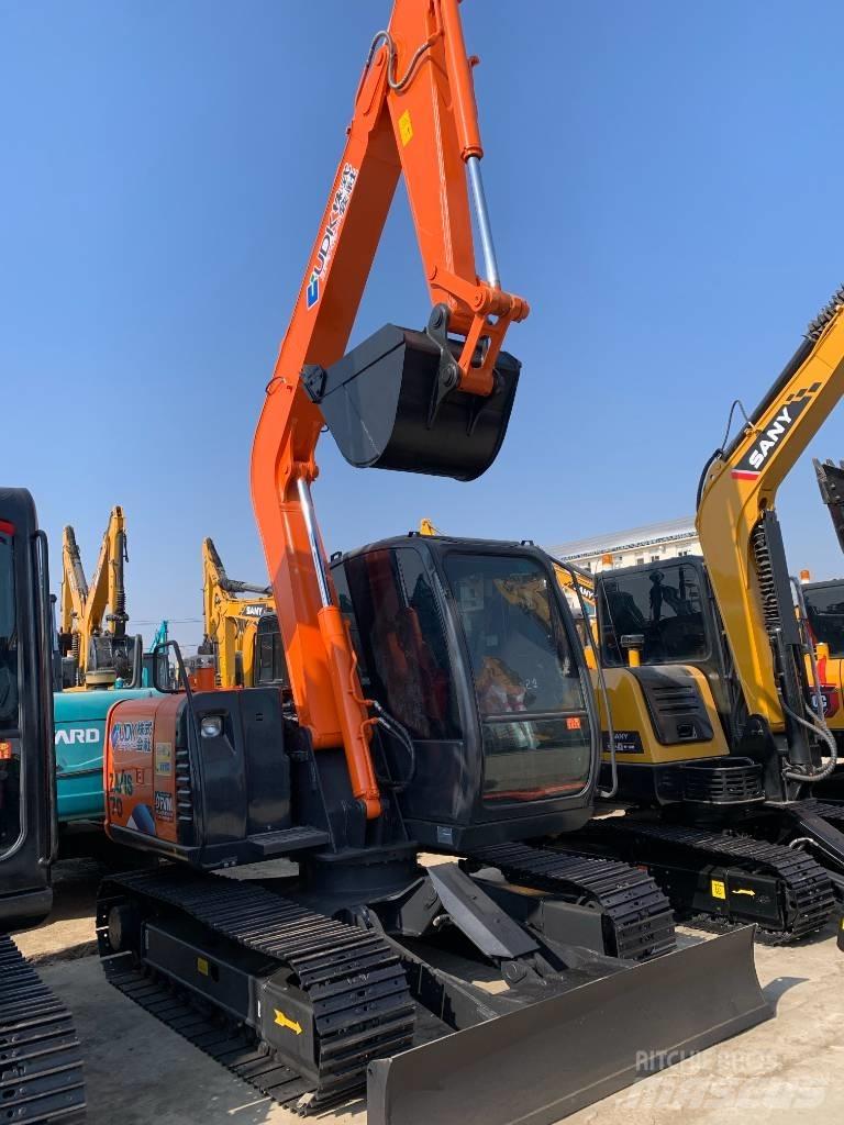 Hitachi ZX 70 Міні-екскаватори < 7т