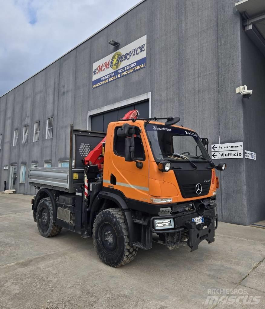 Unimog U20 Фургони-самоскиди