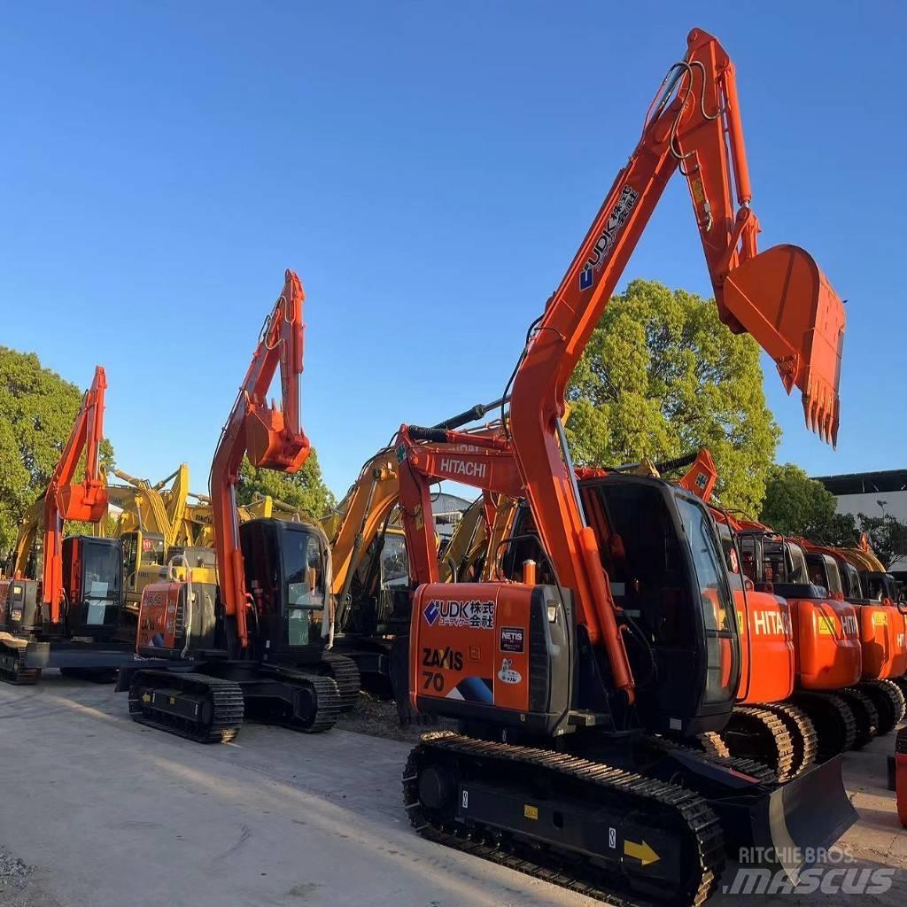 Hitachi ZX 70 Гусеничні екскаватори