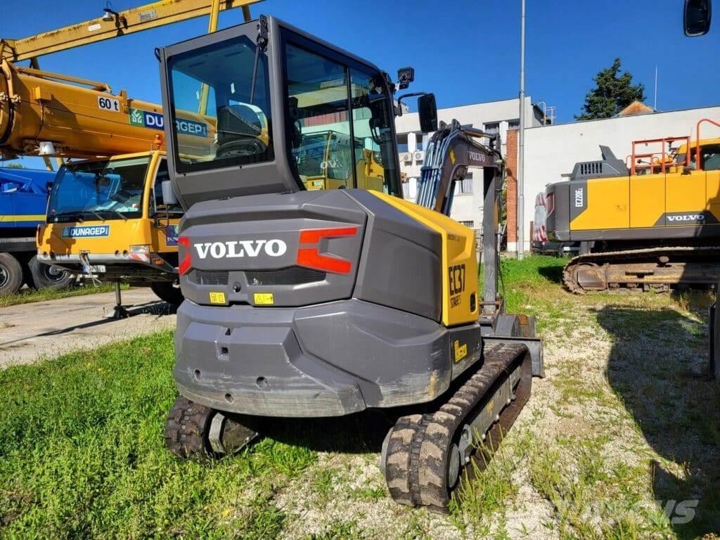 Volvo EC37F Міні-екскаватори < 7т