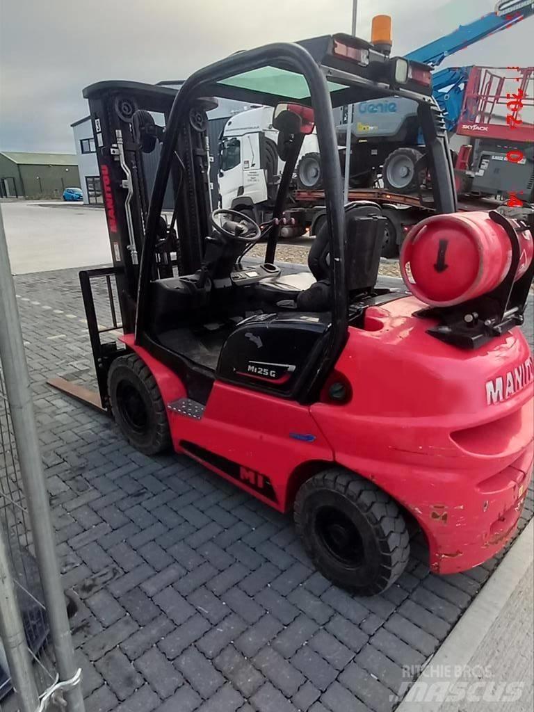 Manitou MI 25 G Газові навантажувачі