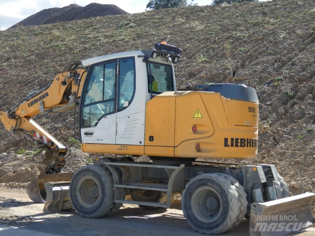 Liebherr A 912 Колісні екскаватори