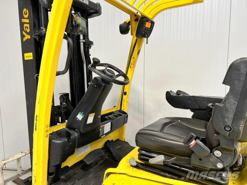 Hyster J3.0XN Електронавантажувачі