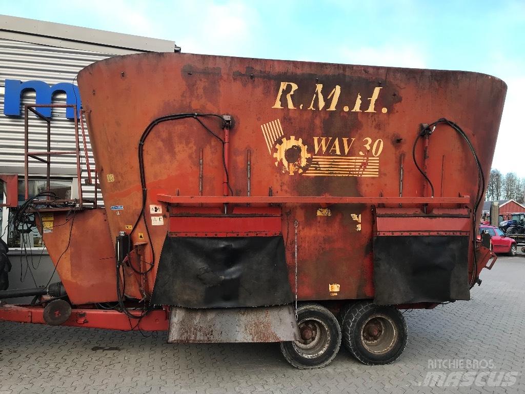  R.M.H WAV 30 Завантажувачі змішувальних машин