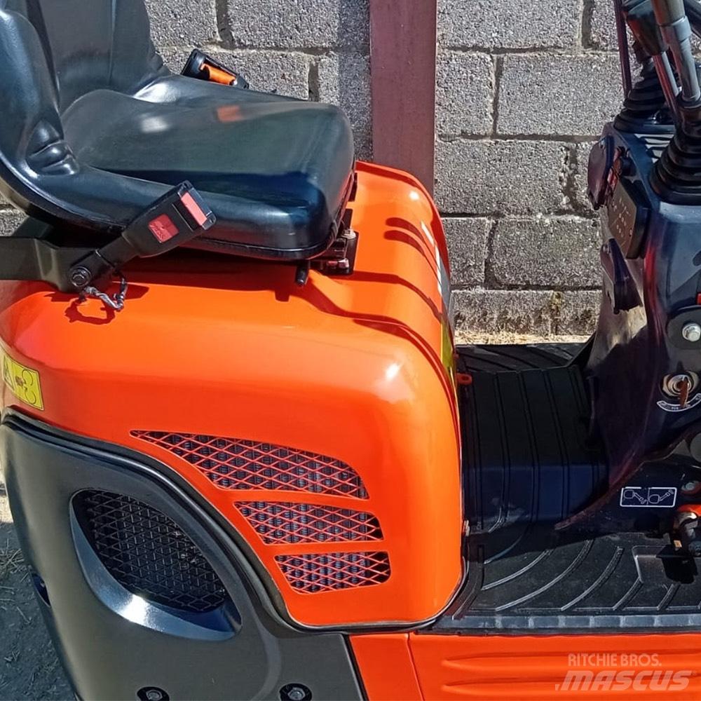 Kubota K008-3 Міні-екскаватори < 7т