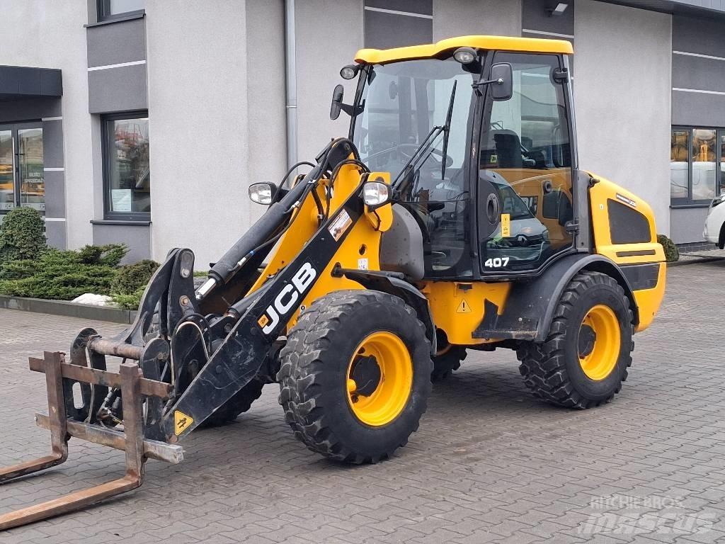 JCB 407 Фронтальні навантажувачі