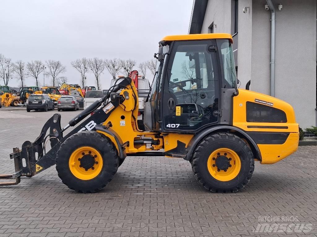 JCB 407 Фронтальні навантажувачі