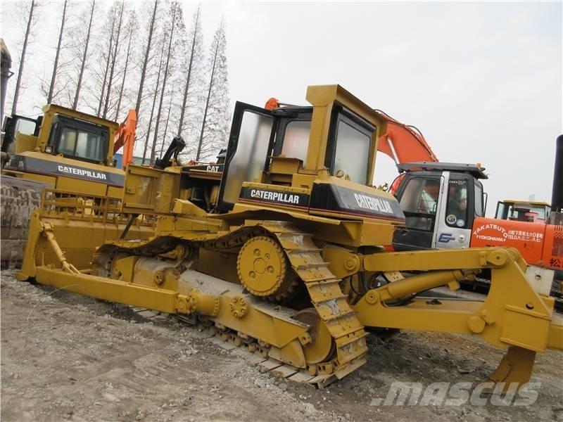 CAT D 7 R Гусеничні бульдозери