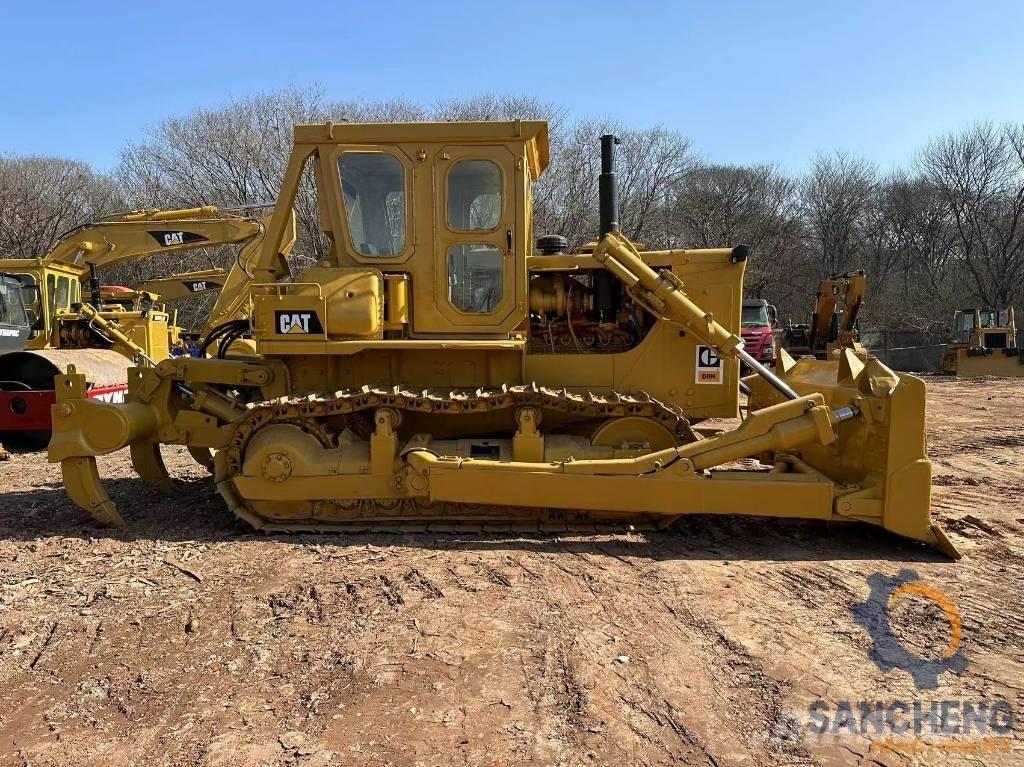CAT D8K Гусеничні бульдозери