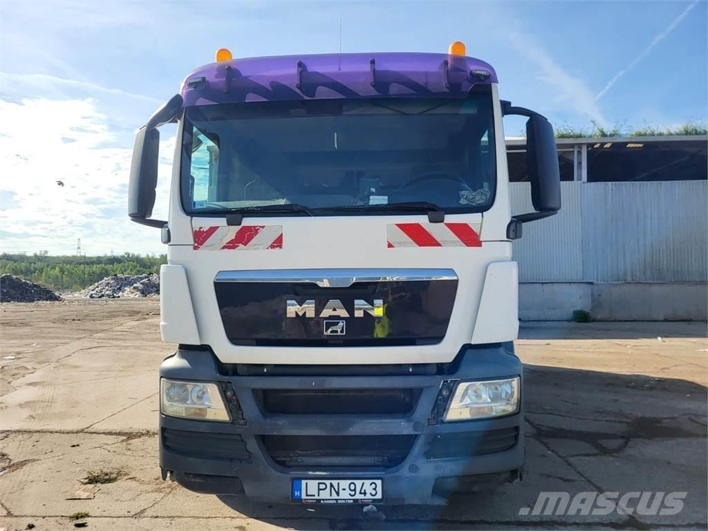 MAN TGS 28.320 6X2 Шасі з кабіною