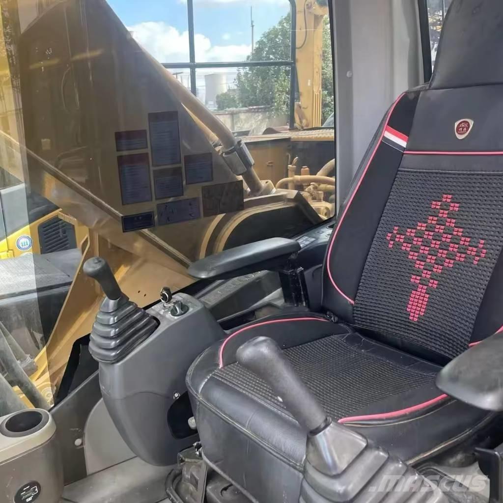 CAT 336 D Гусеничні екскаватори