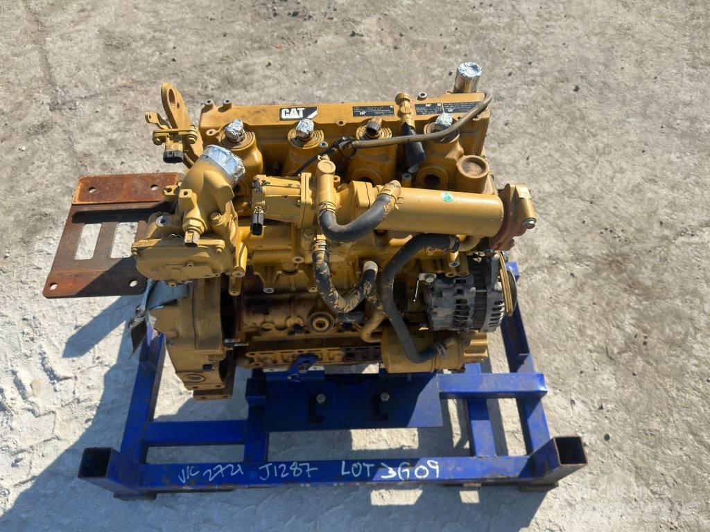 CAT C3.3B ENGINE Двигуни