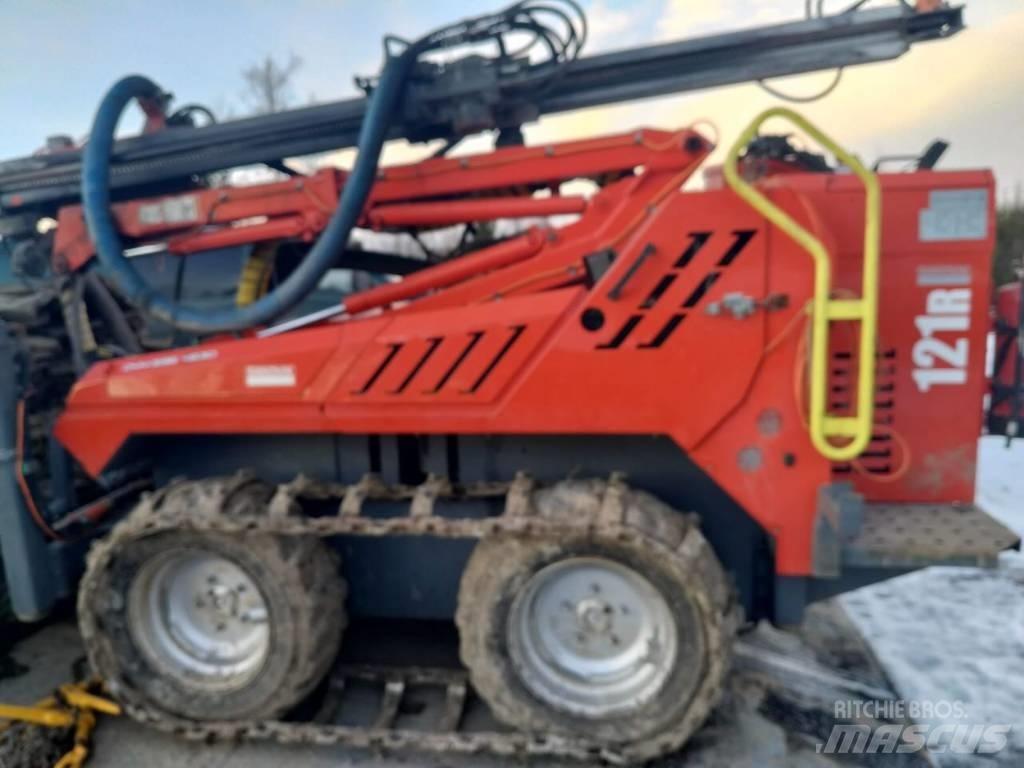 Sandvik DC 121R Свердлильні установки