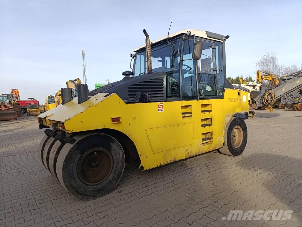 Bomag BW 24 R Пневматичні катки