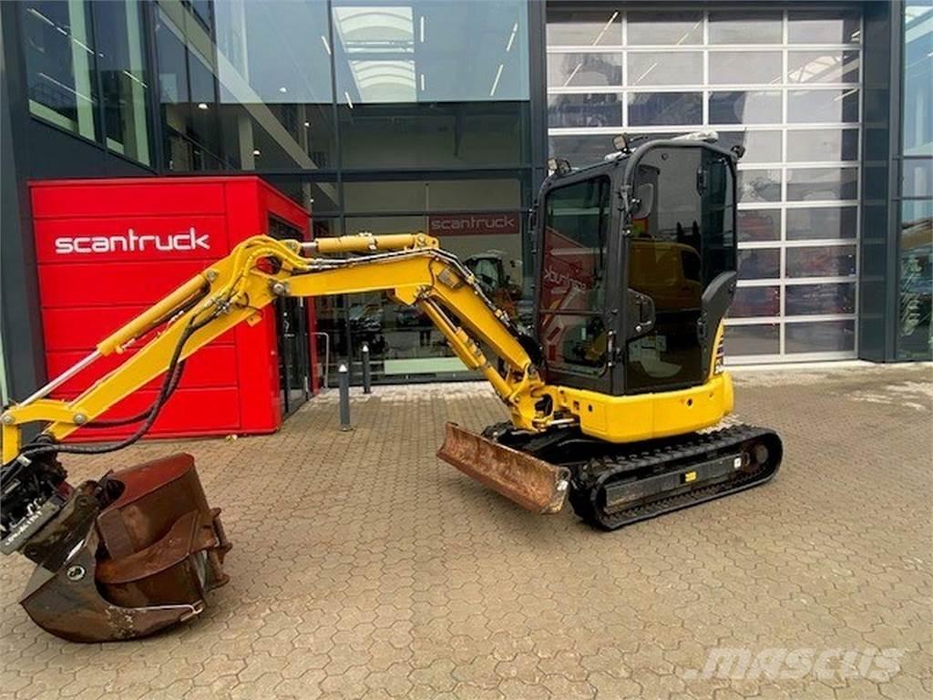 Komatsu PC24MR-5 Колісні екскаватори