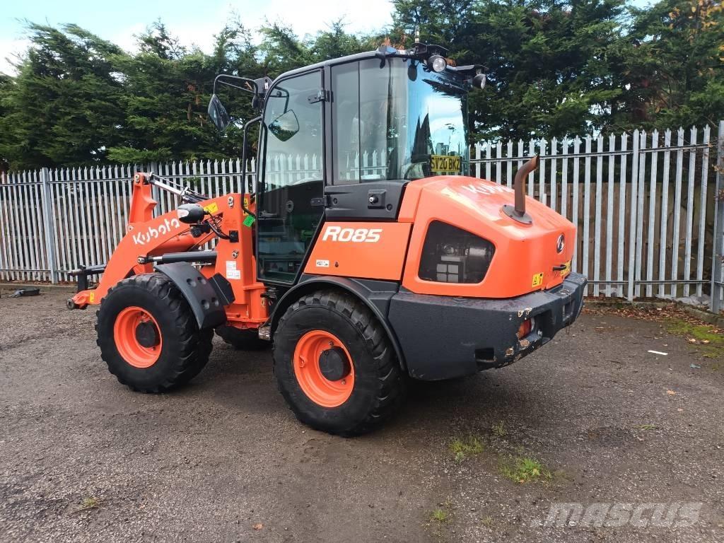 Kubota R 085 Фронтальні навантажувачі