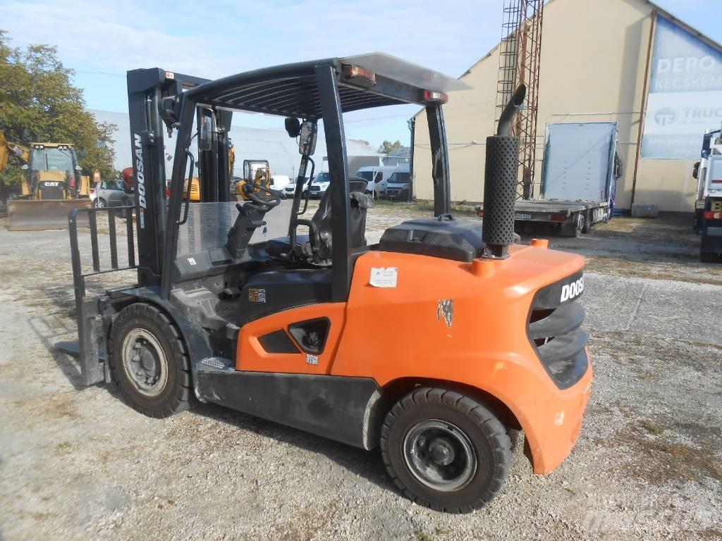 Doosan D50 SC-09 Дизельні навантажувачі