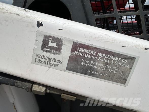 Bobcat 543B Міні-навантажувачі