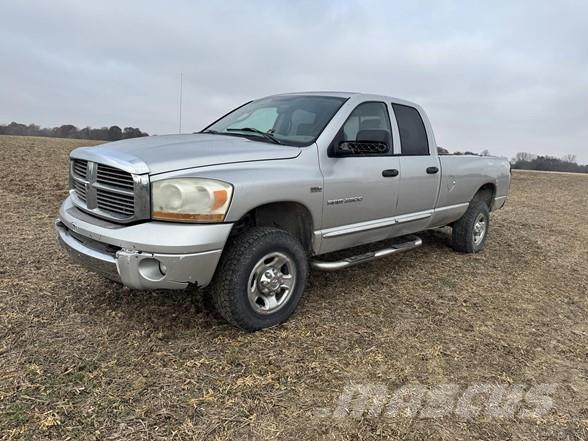 Dodge RAM 2500 Будтехніка - Інші