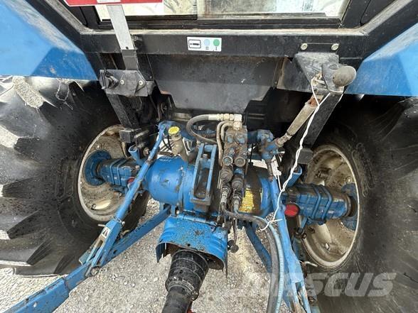 Ford 3930 Трактори