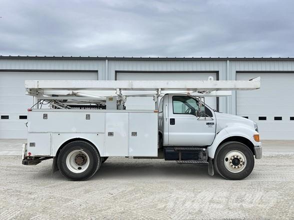 Ford F750 SD Будтехніка - Інші
