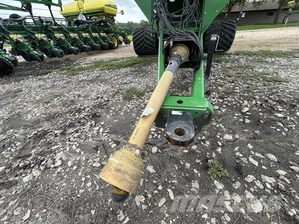 J&M 1326-22T Причепи перевантажувачі зерна