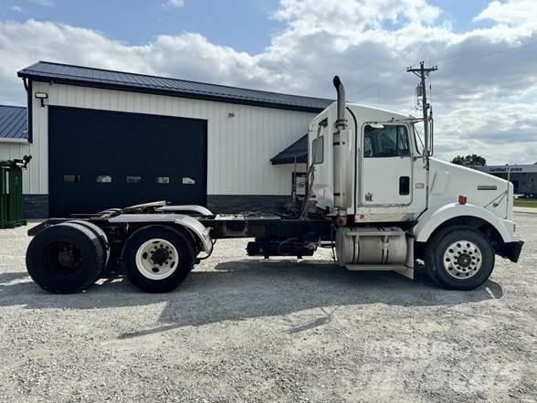 Kenworth T800 Тягачі