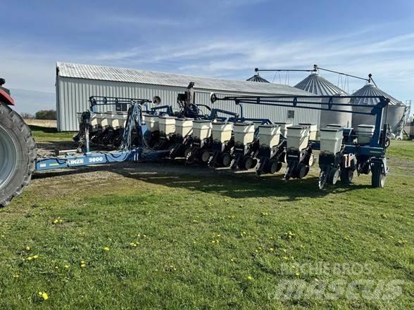Kinze 3600 Cажалки