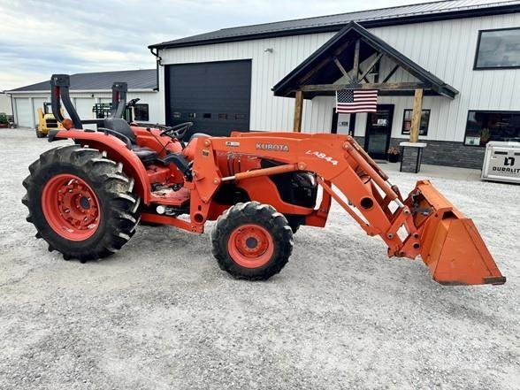 Kubota MX5100D Трактори