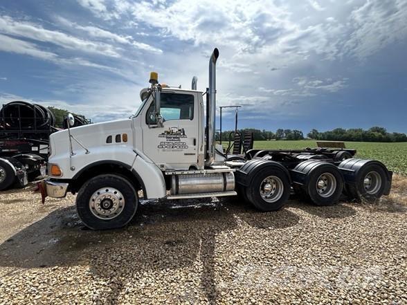 Sterling L9500 Тягачі