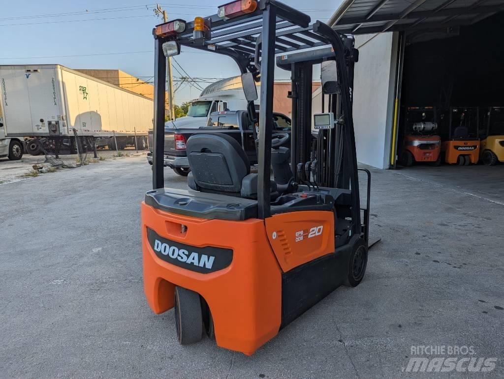 Doosan B 20 T-7 Електронавантажувачі
