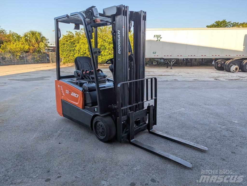Doosan B 20 T-7 Електронавантажувачі