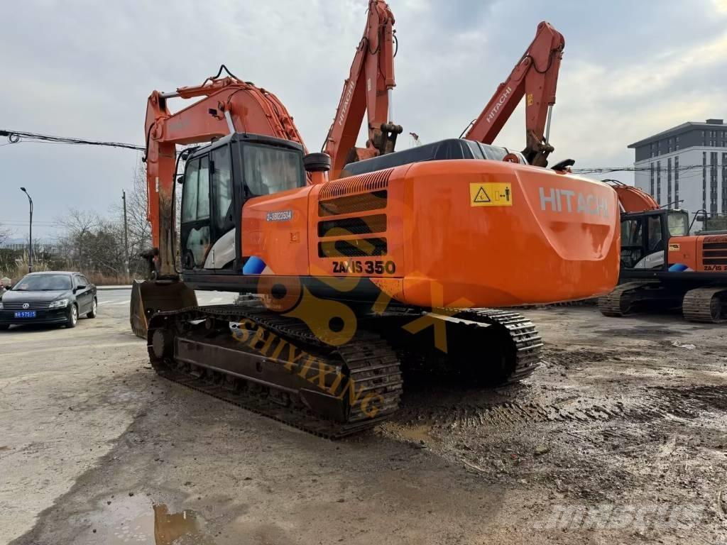 Hitachi 350LC Гусеничні екскаватори