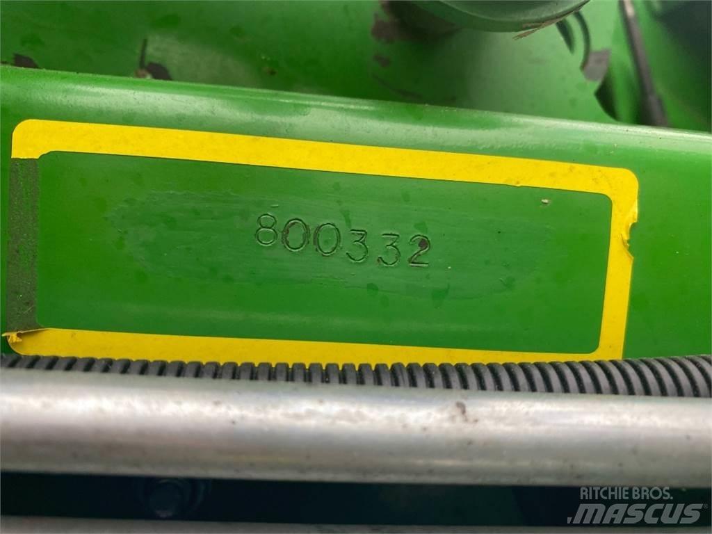 McHale V660P Рулонні прес-підбирачі