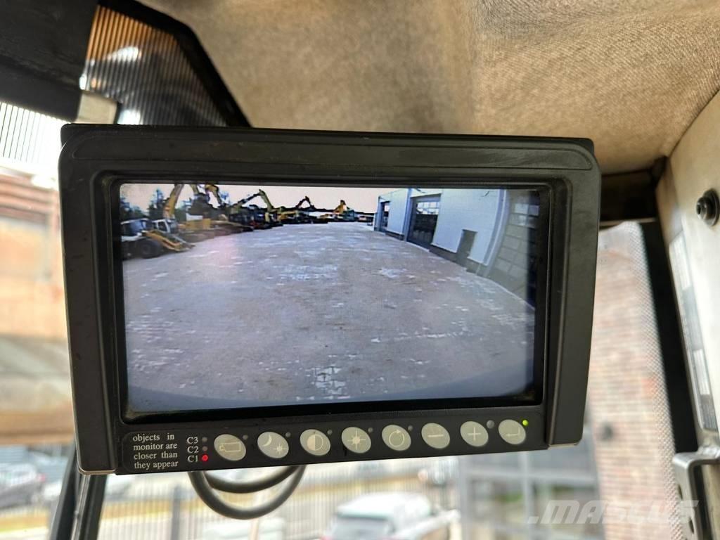 Volvo L 250 G Фронтальні навантажувачі