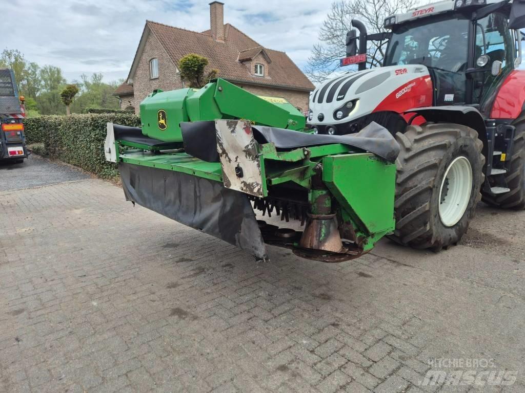 John Deere 131 Косилки-формувачі