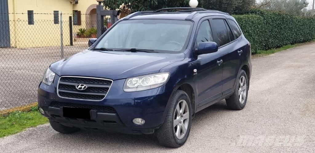 Hyundai SANTA FE Автомобілі