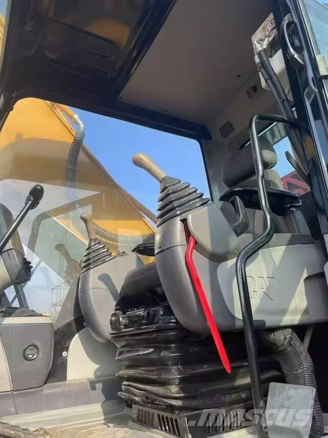 CAT 336 D Гусеничні екскаватори