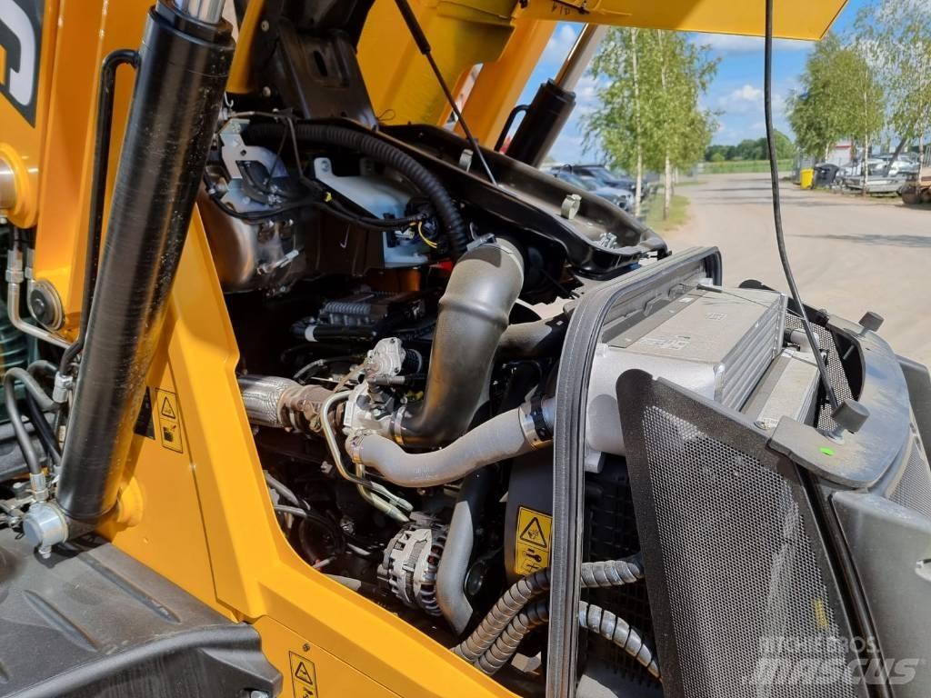 JCB 3 CX 14L5WM Екскаватори-навантажувачі